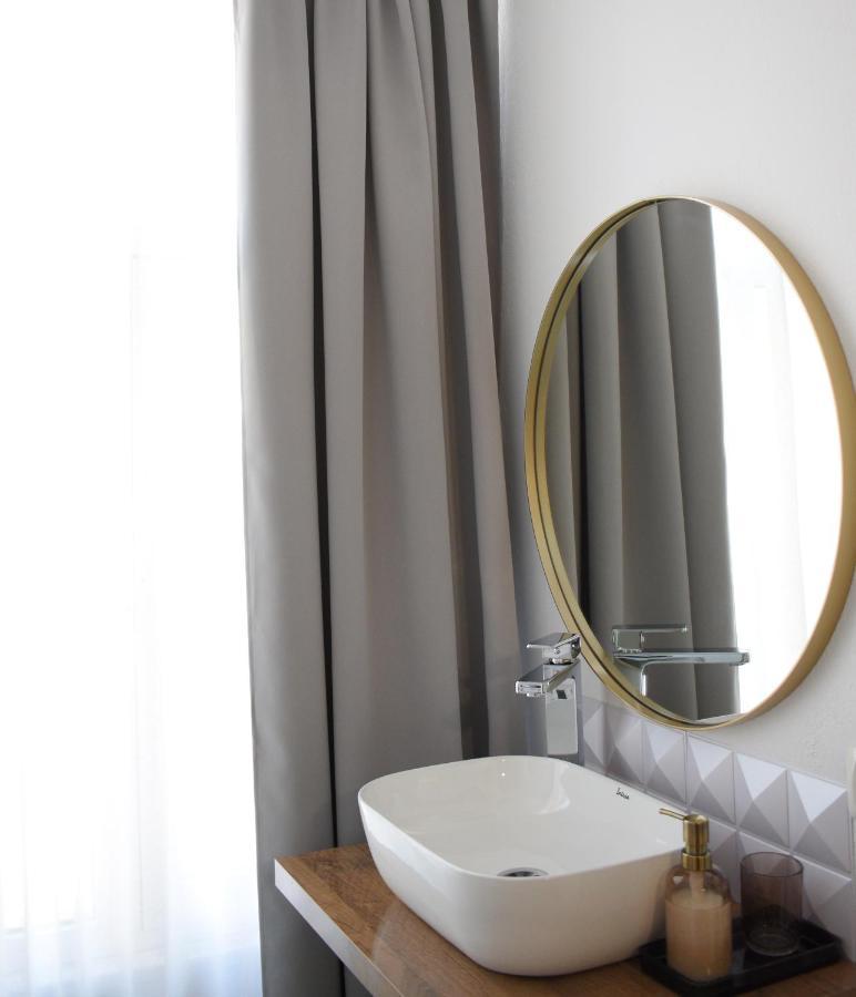 טיראנה Feels Like Home Studio Apartments - Flh Albania מראה חיצוני תמונה